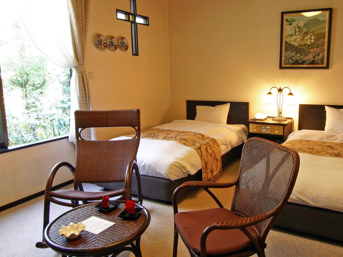 Bedroom 3, Hanafubuki, Itō