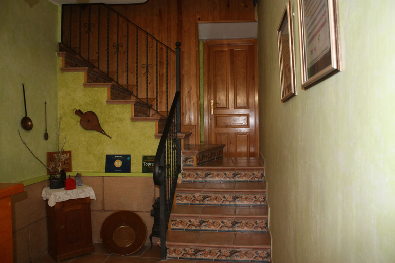 Others 5, Casa Marzo, Huesca