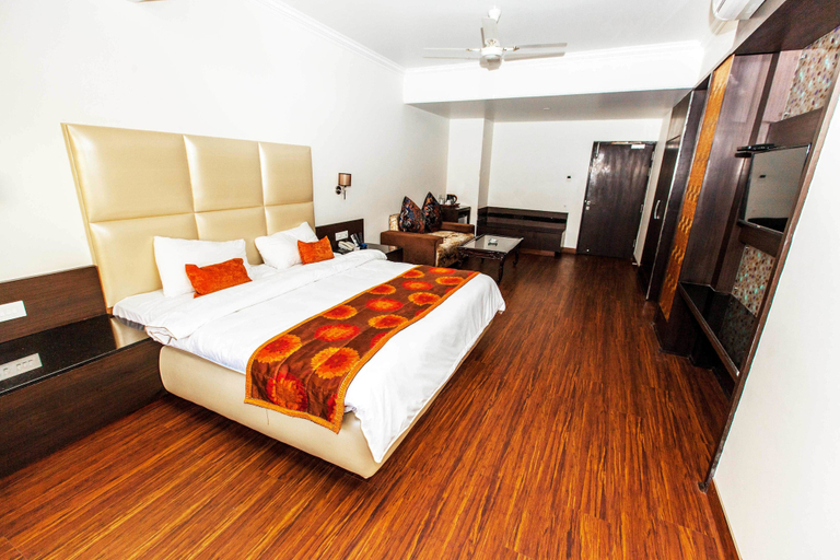 Bedroom 2, Hotel Subash International, Reasi