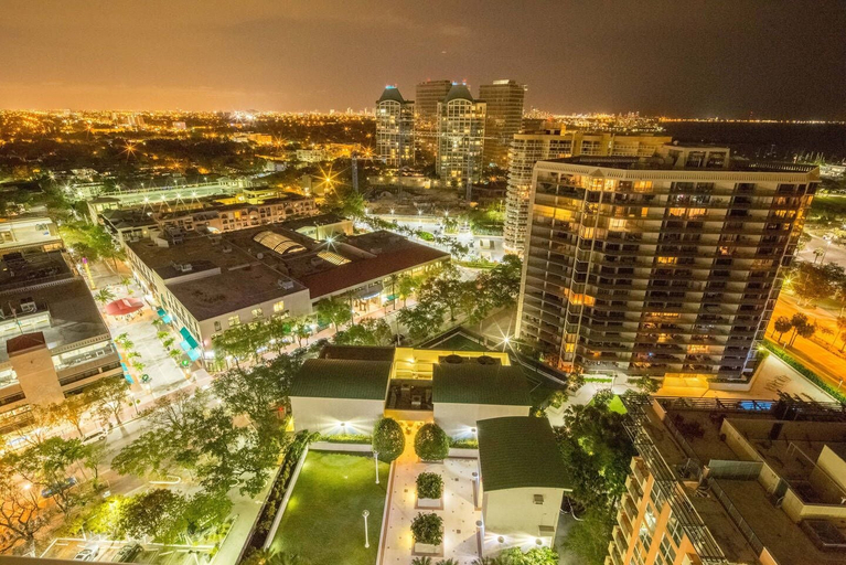 Exterior & Views 2, Ocean, Marina & City View Studio + Balcony #2, Miami-Dade