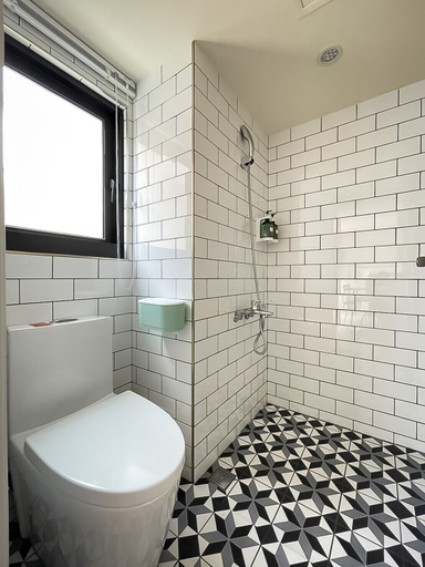 Bathroom 3, Affetto hostel, Taichung