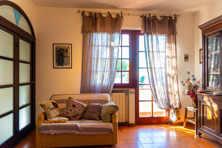 Living area, Villino Le Sprizze, Livorno