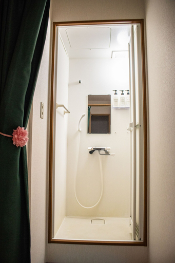 Bathroom 3, Fukujutei, Osaka