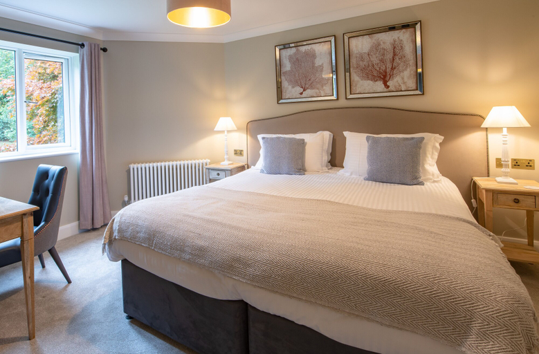 Bedroom 2, Cottesmore Golf And Country, West Sussex