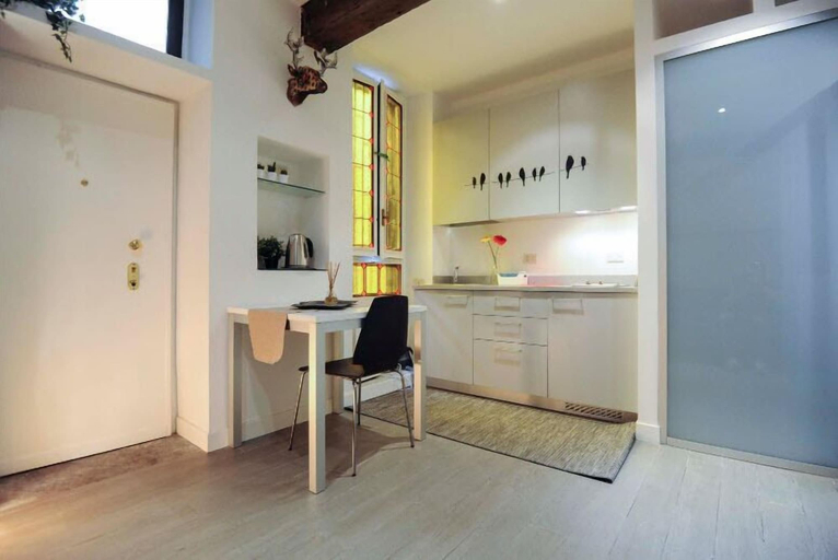 Others 5, Brera 6 Apartment, Milano