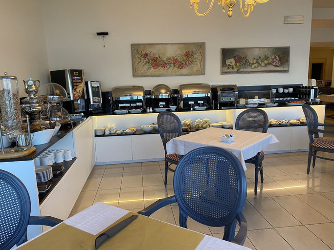 Food & Drinks 5, Hotel Estée, Brescia