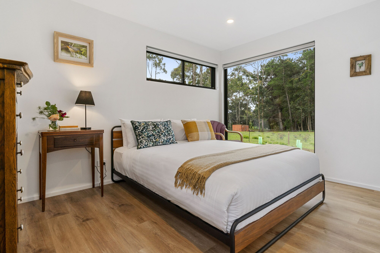 Bedroom 3, The Hide On Cloudy, Kingborough