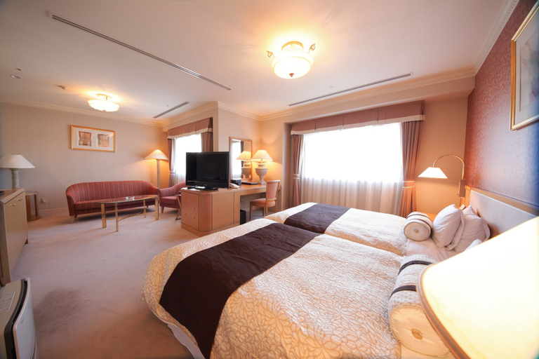 Bedroom 3, Numazu Riverside Hotel, Numazu
