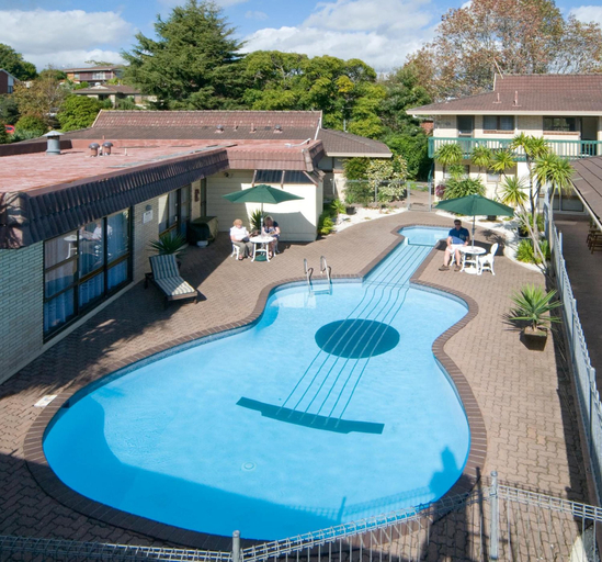 Sport & Beauty 5, Dukes Midway Lodge, Waitakere