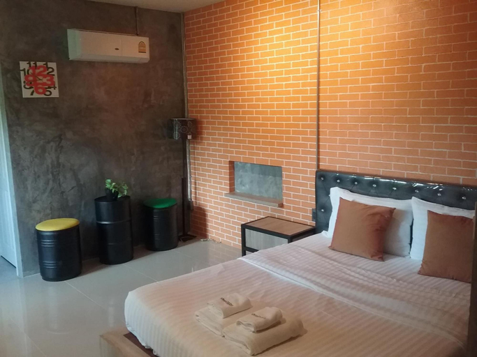 Bedroom 2, Green House Neo-Resotel - Hostel, Muang Nakhon Si Thammarat