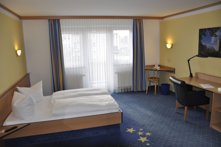 Bedroom 2, Sleep & Go Hotel Magdeburg, Magdeburg