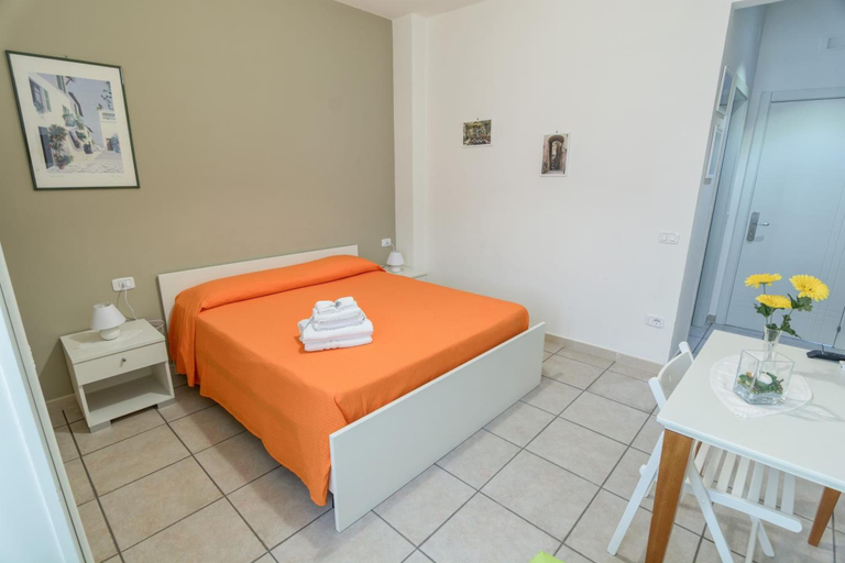 Bedroom 4, B&B Belvedere, Salerno