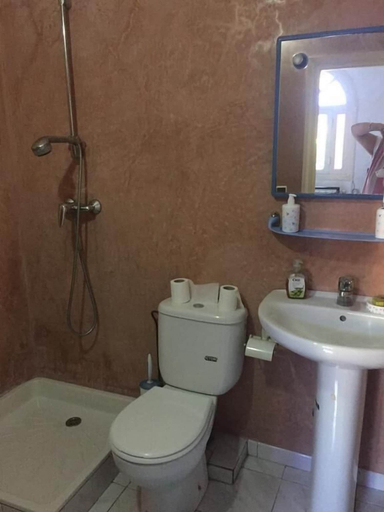 Bathroom, Appartement Le Nyrvana, Al Haouz