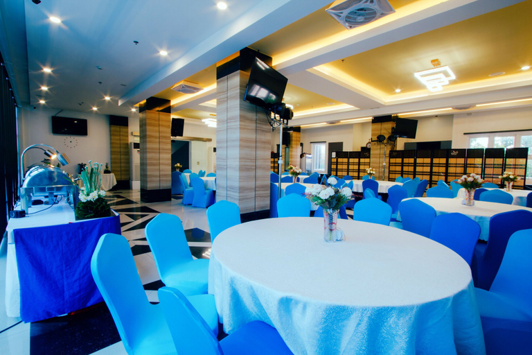 Food & Drinks 4, Facade by Hotel Fina, Tabaco City