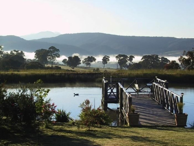 Others 5, Wombat Hills Cottages, Mansfield