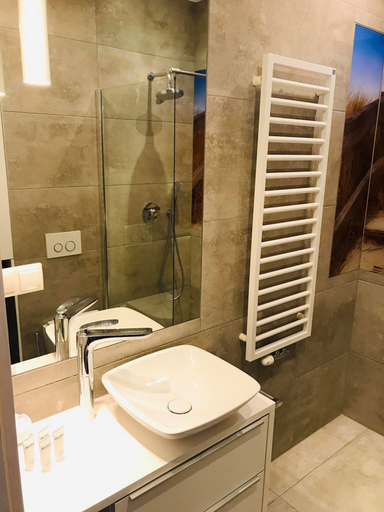 Bathroom 2, Victus Apartamenty - Omega, Sopot