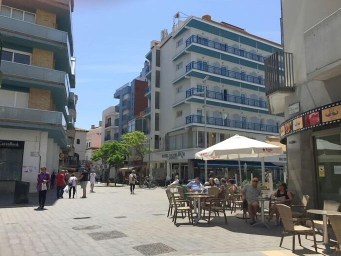 Exterior & Views, Estudio Estrella Mar 2, Girona
