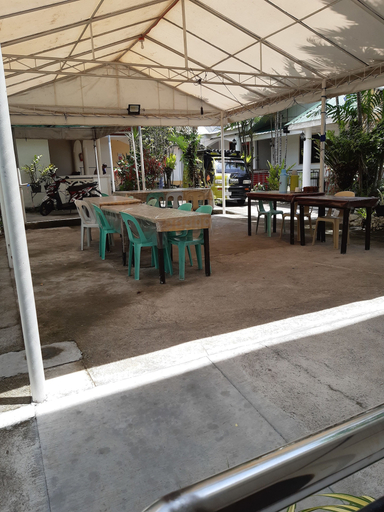 Others 5, Pabua's Cottages, Mambajao