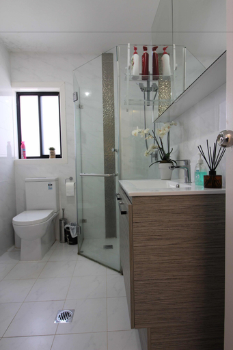 Bedroom 4, 3 Bedroom cozy holiday home, Kogarah