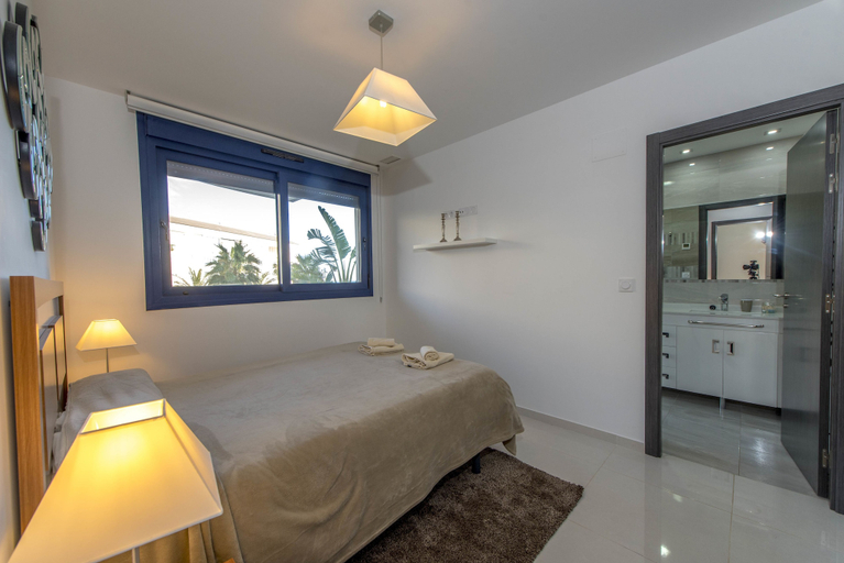 Bedroom 3, Apartamento Bennecke Acuario, Alicante