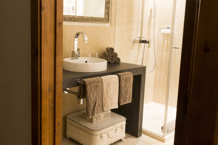 Bathroom 4, Bentleys House, Bludenz