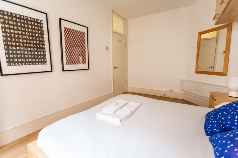 Bedroom 2, Bloomsbury Apartments by Allô Housing, London