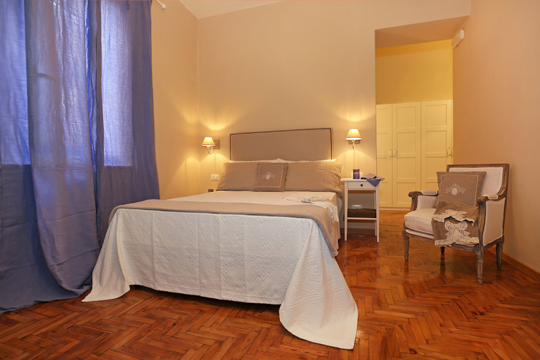Bedroom 4, San Vito Suites, Rome