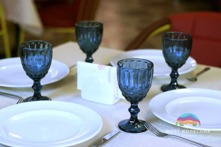 Food & Drinks 5, Fort Kolesnik, Sankt-Peterburg gorsovet