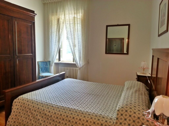 Bedroom 2, Il Castellaro Country House, Perugia