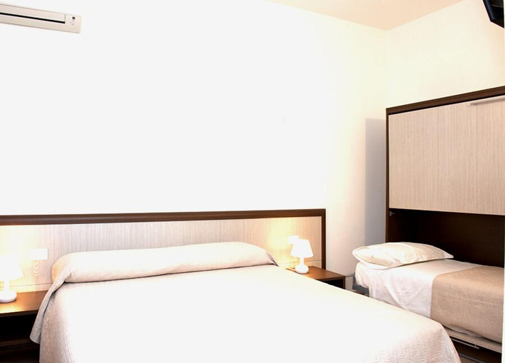 Bedroom 2, Il Nespolo Fiorito, Nuoro