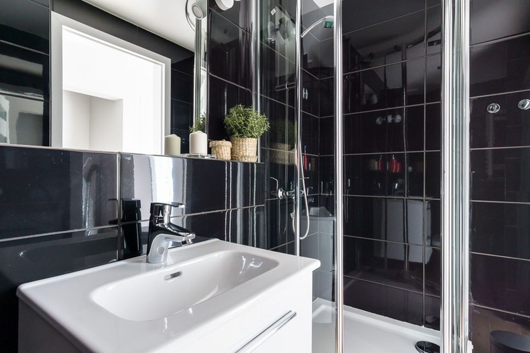 Bathroom, Elite Apartments Loft Center, Gdańsk City