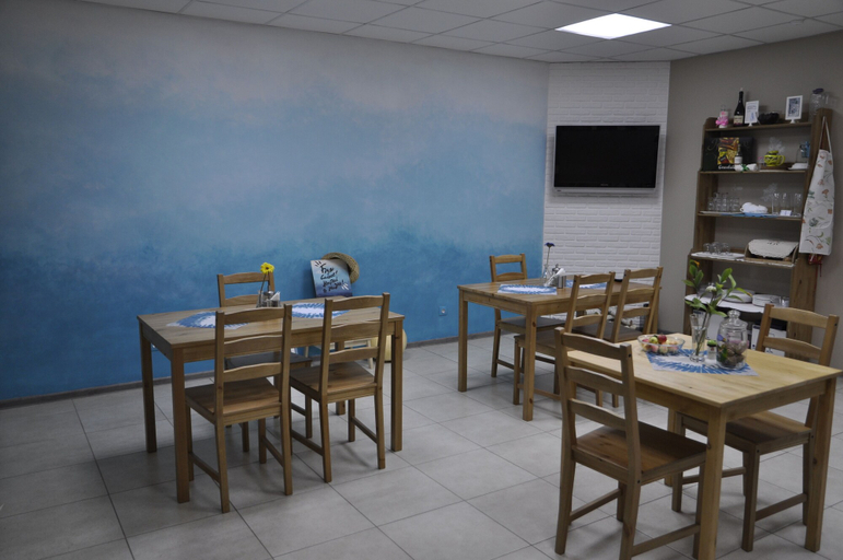 Food & Drinks 4, Guest House A-suite, Omskiy rayon