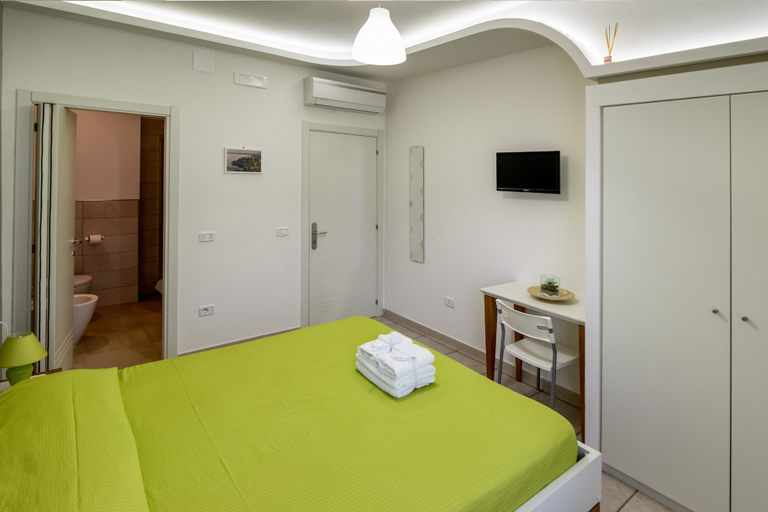 Bedroom 3, B&B Belvedere, Salerno