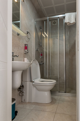 Bathroom 5, Baskent Konukevi, Çankaya