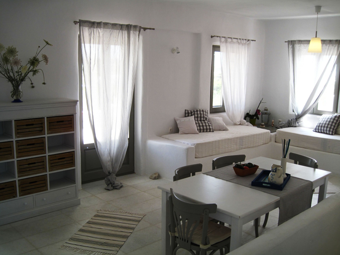 Bedroom 3, Aeraki Villas, South Aegean