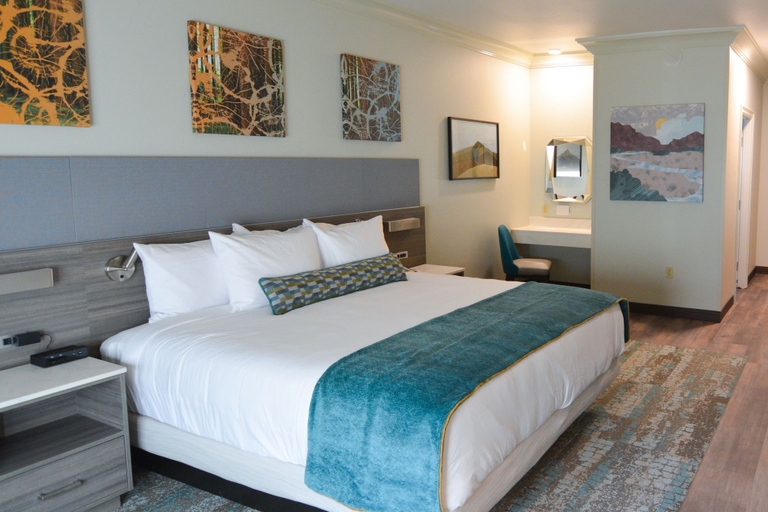 Bedroom 4, Blue Lake Casino & Hotel, Humboldt