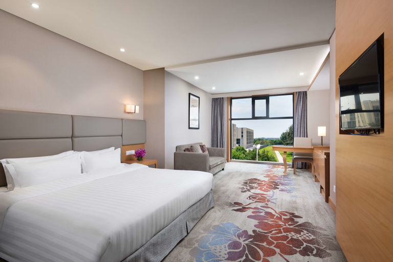 Bedroom 3, Ramada by Wyndham Beijing Airport, Beijing