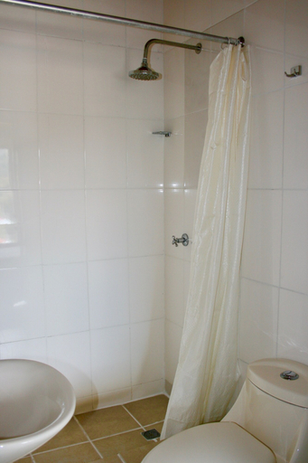 Bathroom 5, Hotel Central Boquete, Boquete