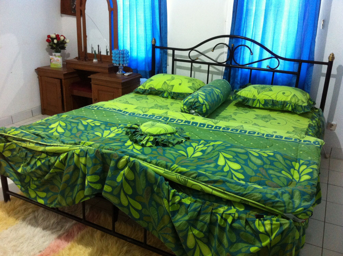 Bedroom 2, Villa Bukit Danau Lot 13, Bogor
