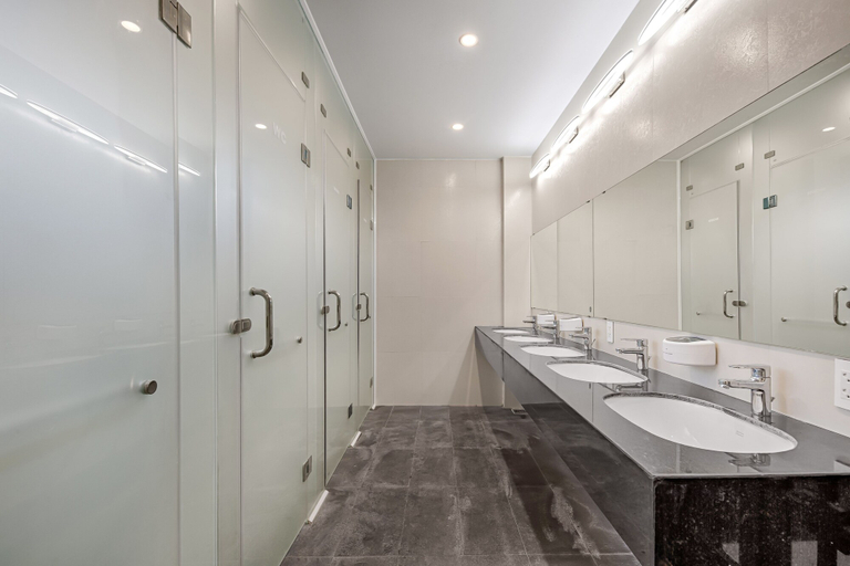 Bathroom 4, AncyrA Capsule Hotel, Da Nang