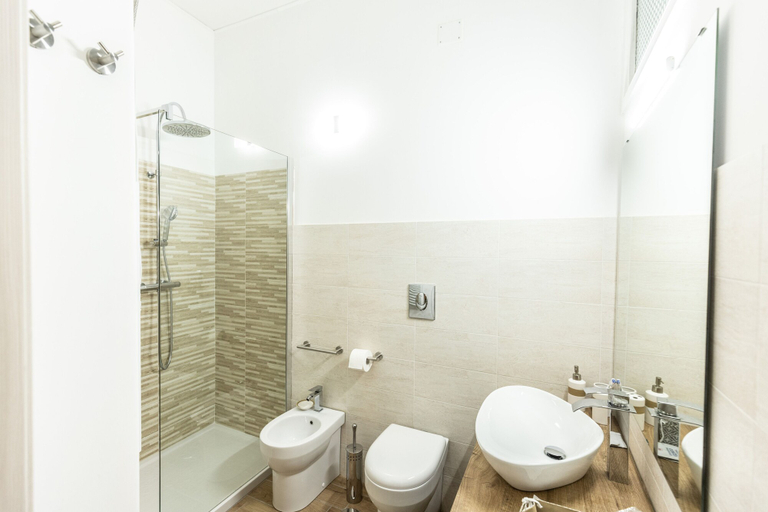 Bathroom 5, Brutia Mom&Son, Cosenza