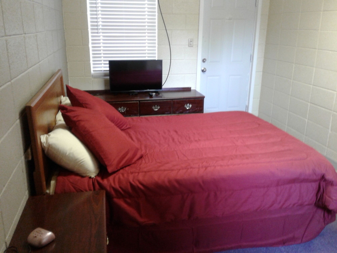 Bedroom 2, Dighton Inn, Lane