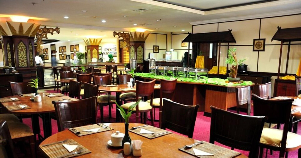Food & Drinks 4, PIH Batam, Batam