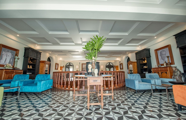 Food & Drinks 5, Hotel 1925, Lipa City
