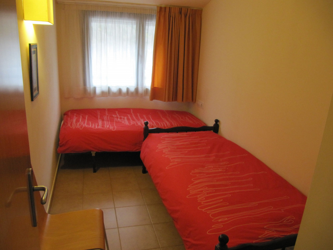 Room 3, Vitivola Magic 4-6 El Forn