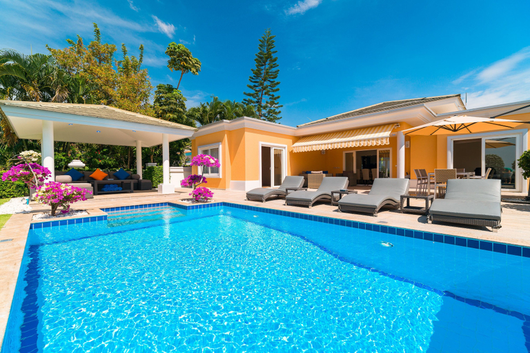 Sport & Beauty 2, Luxury Pool Villa 604, Bang Lamung