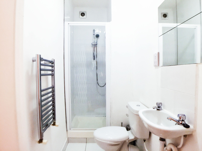 Bathroom 5, Outram 26, Stockton-on-Tees