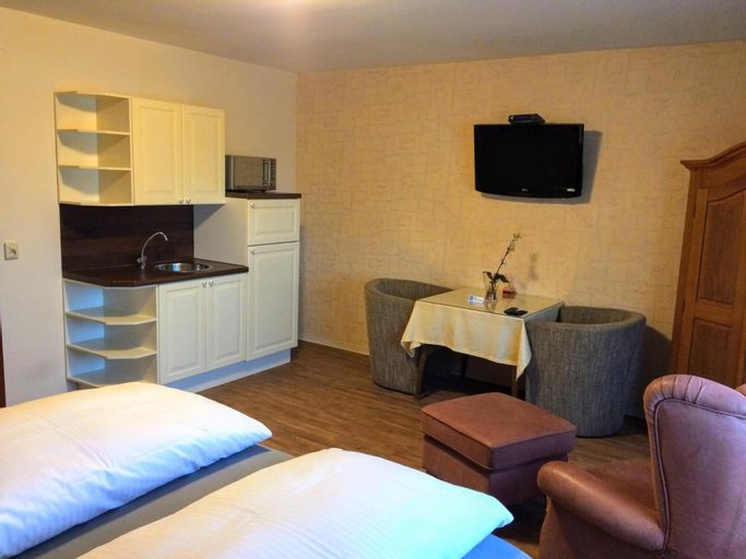 Bedroom 2, Hotel zum Schnackel, Wiesbaden