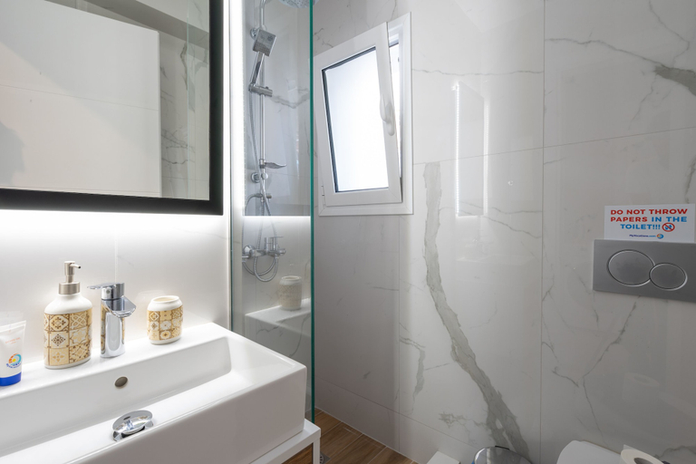 Bathroom 4, Trojan Affair Residence, Attica