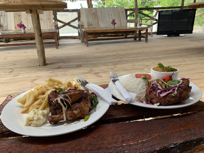 Food & Drinks 5, Jambo Beach Bungalows - Hostel, Kusini